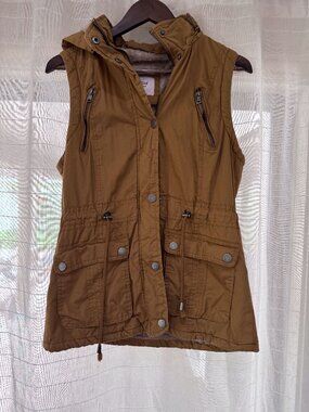 Snobbish Collection Hooded Utility Vest Faux Fur Lined Brown Size Large